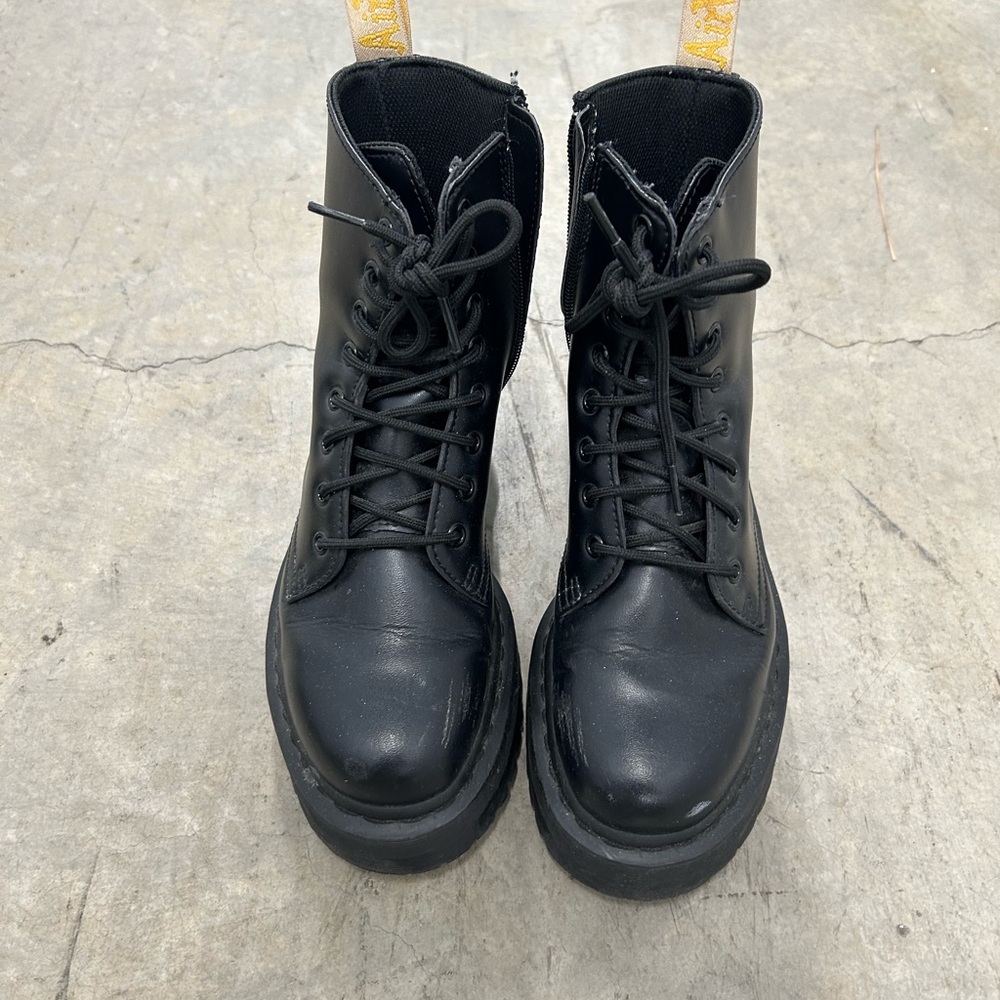 Platform Dr. Martens